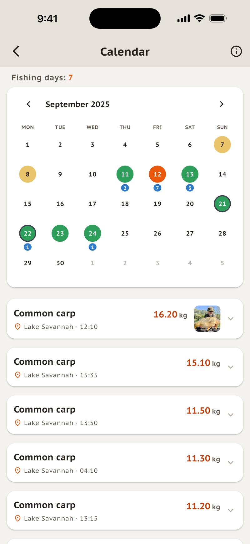 Calendar screen: fishing days highlighted across the month, with the fish caught on the selected day listed below